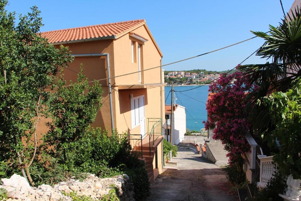 3 Bedroom In * Tisno
